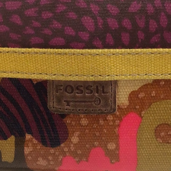 FOSSIL Key-Per Large Shoulder Bag with Matching Wallet in Coated Canvas - Picture 14 of 14